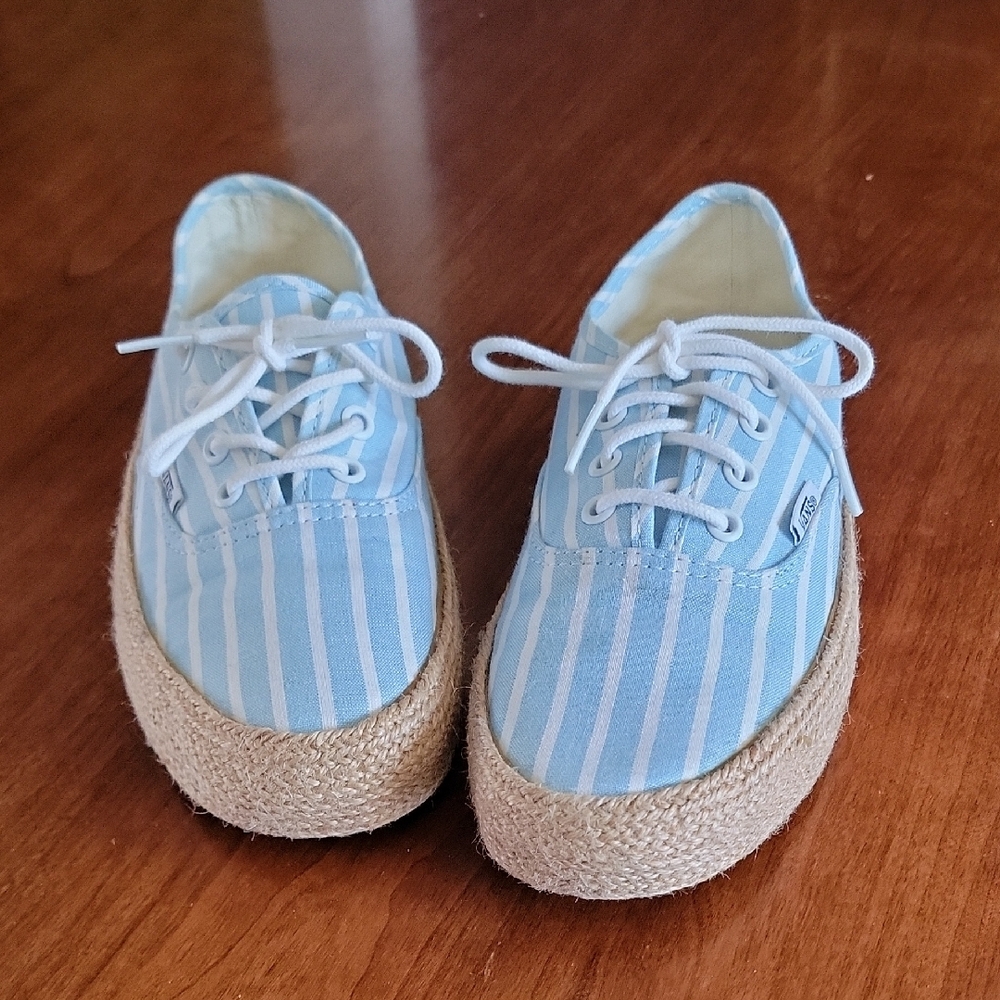 Kids Blue Striped Shoes